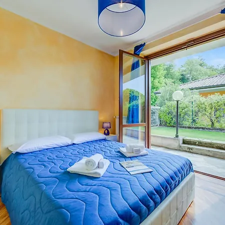 Il Sole Di Mirasole Garden House In - Happy *