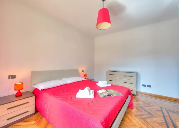 Il Sole Di Mirasole - Happy Leggiuno