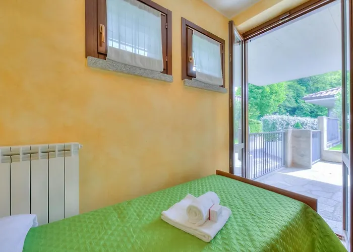 Holiday home Il Sole Di Mirasole - Happy